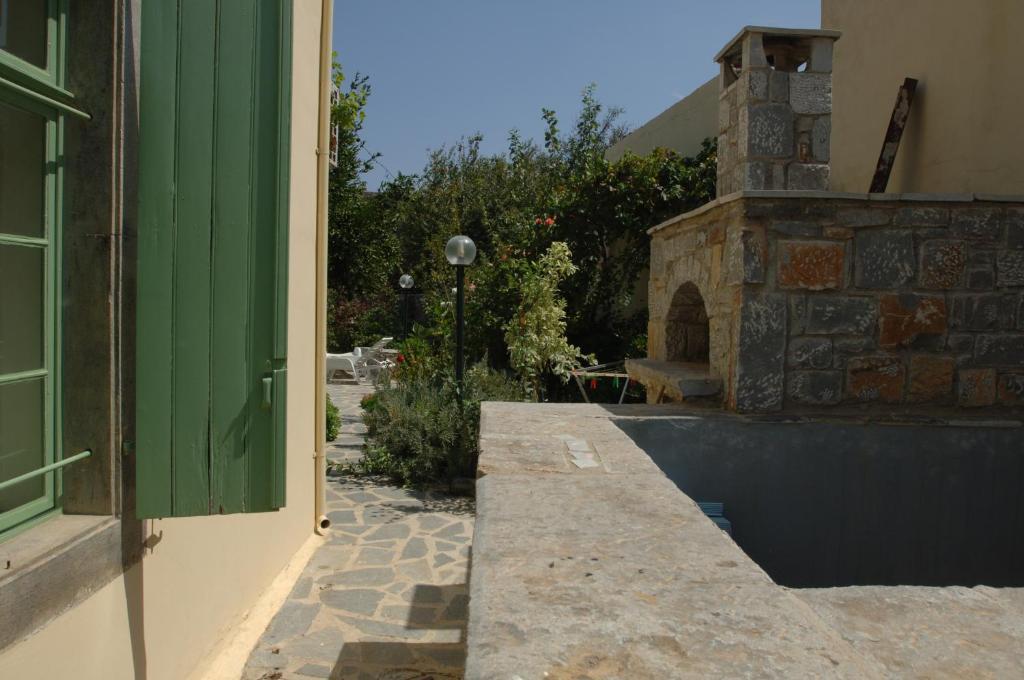 Villa Archontiko Spiti Neápolis Exterior foto